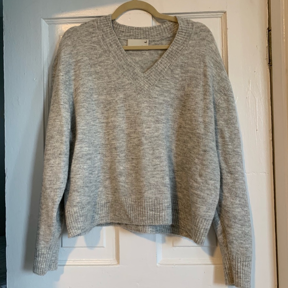 Aritzia Slouchy Sweater